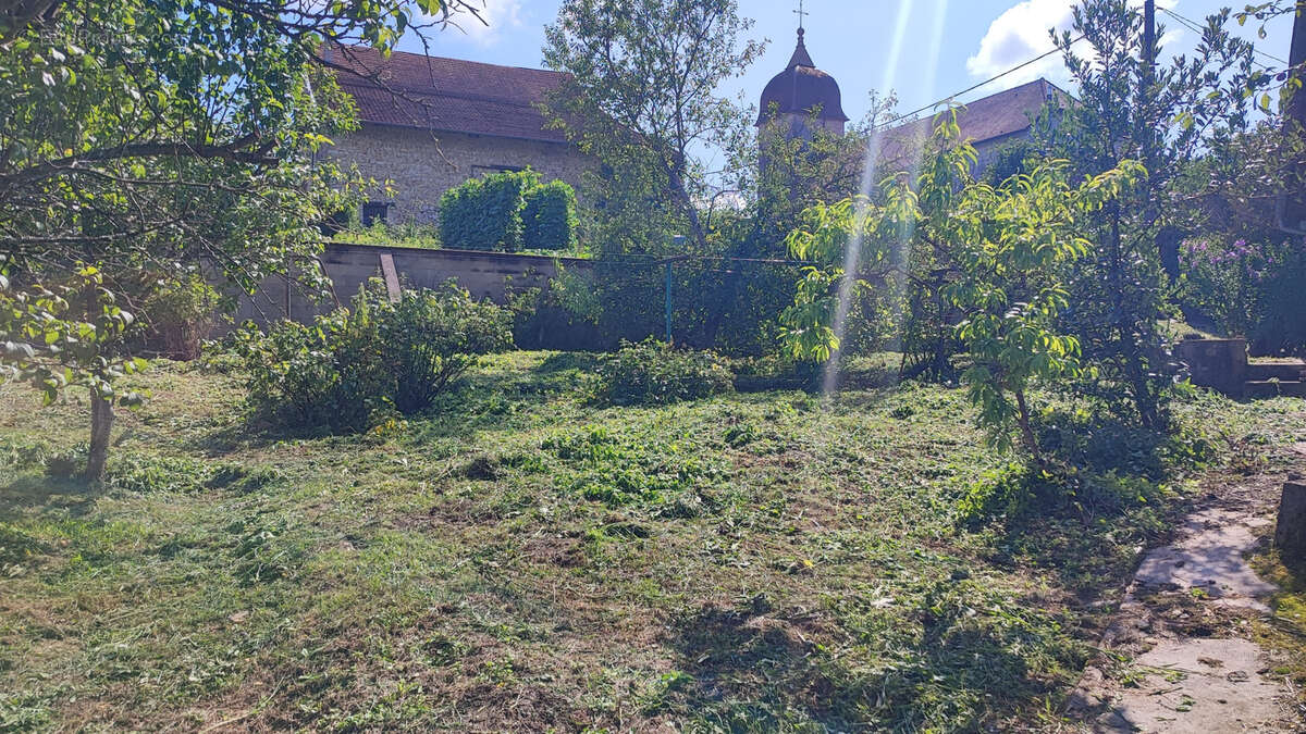 Maison à VILLARS-SOUS-ECOT