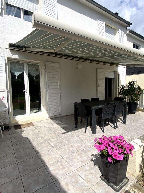 Maison à SABLE-SUR-SARTHE