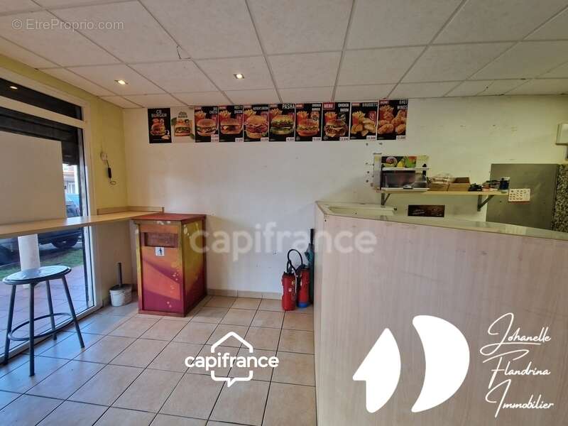 Commerce à SAINTE-ROSE