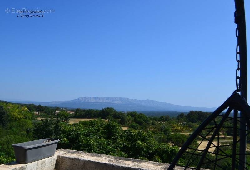 Appartement à SAINT-SAVOURNIN
