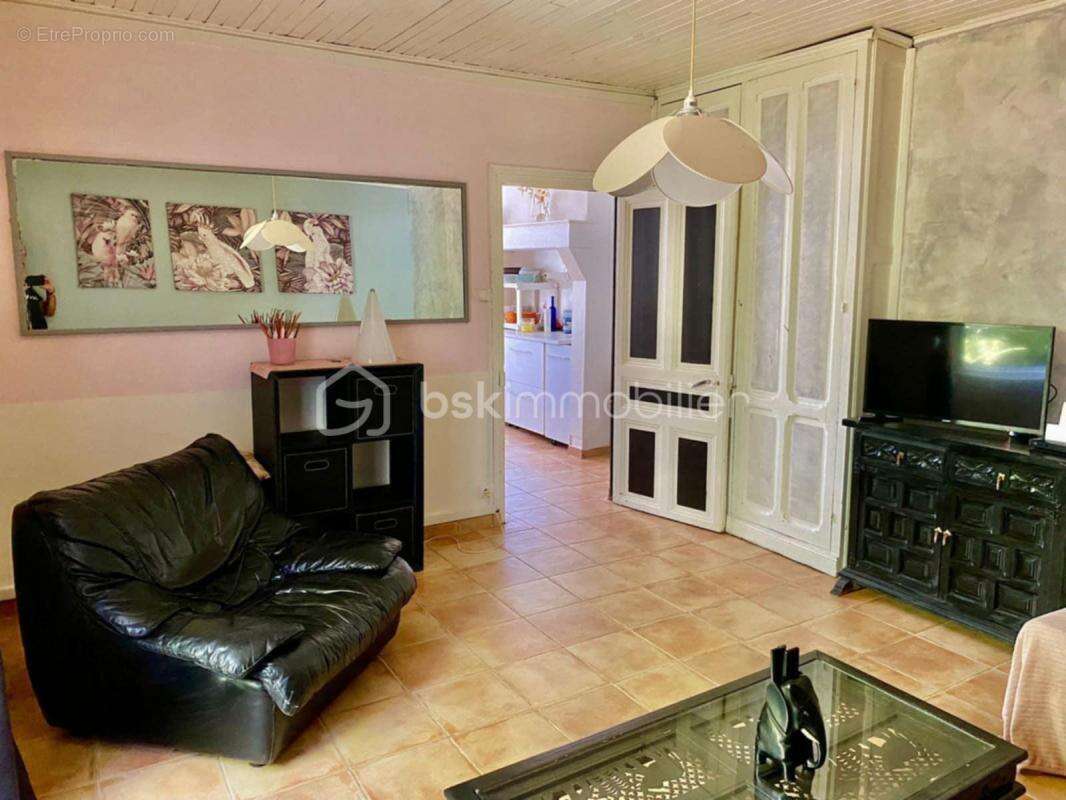 Maison à CARSAC-AILLAC