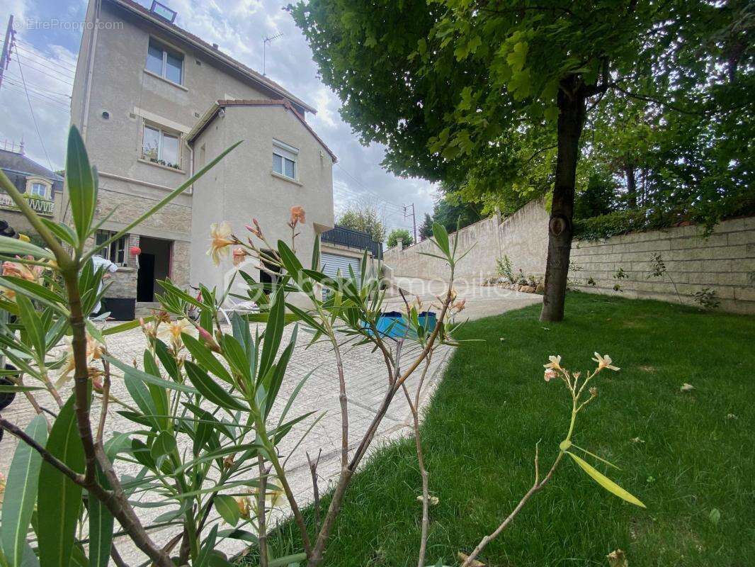 Maison à CHALONS-EN-CHAMPAGNE