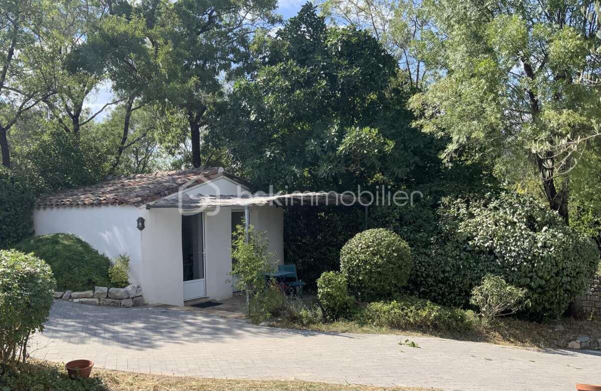 Maison à SAINT-MARTIN-DE-LONDRES