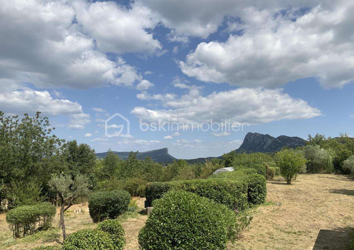 Maison à SAINT-MARTIN-DE-LONDRES