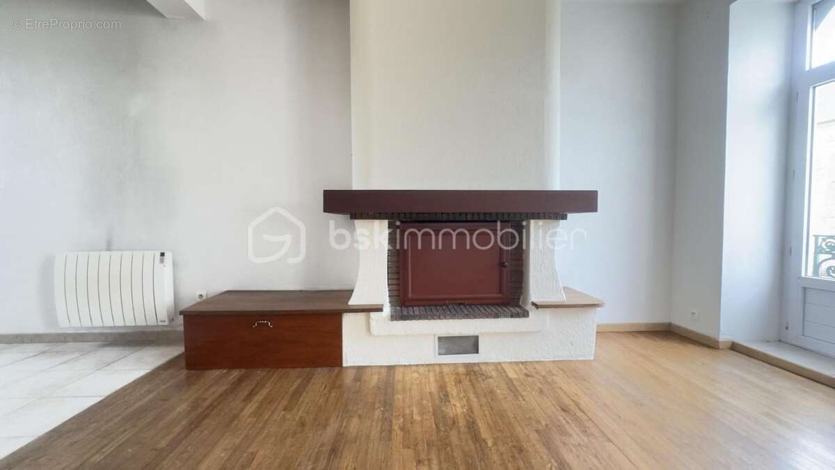 Appartement à ARGENTRE-DU-PLESSIS