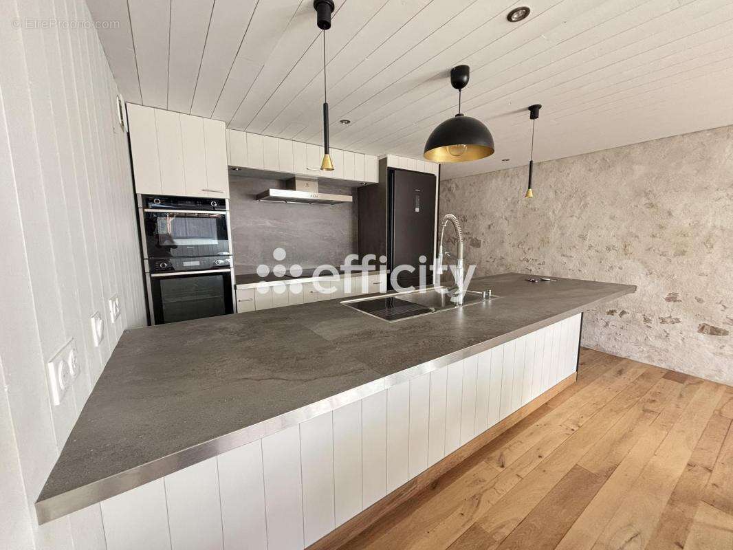 Maison à SAINTE-MARIE-DE-RE