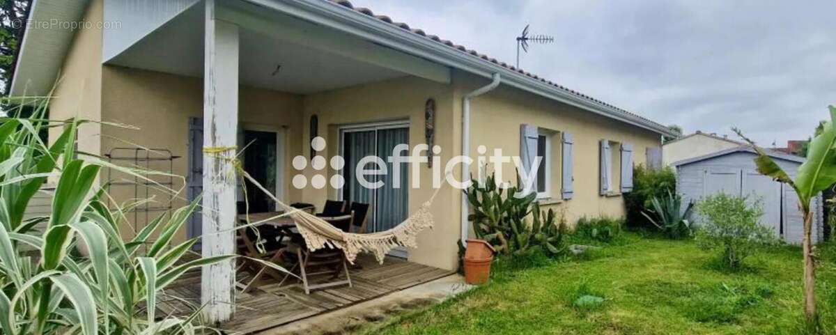 Maison à GAILLAN-EN-MEDOC