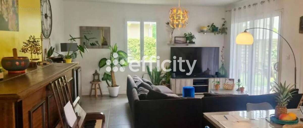 Maison à GAILLAN-EN-MEDOC