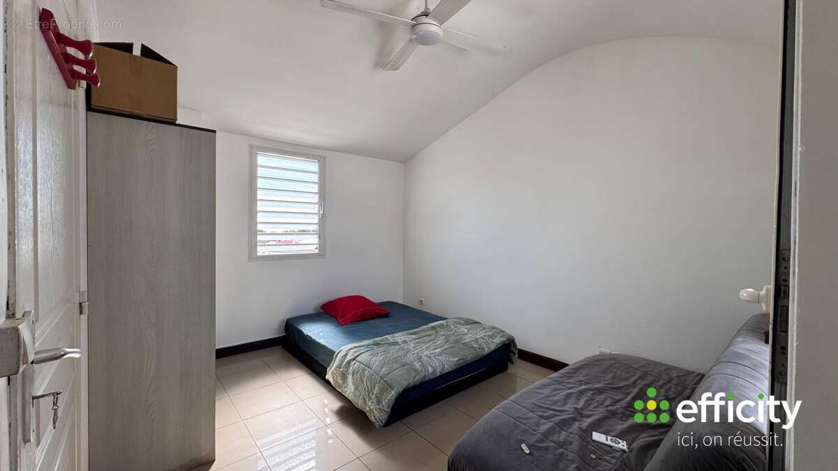 Appartement à SAINT-DENIS