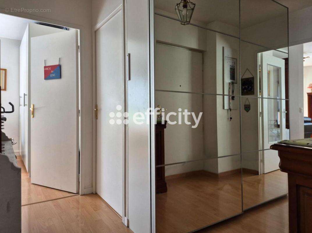 Appartement à CHELLES