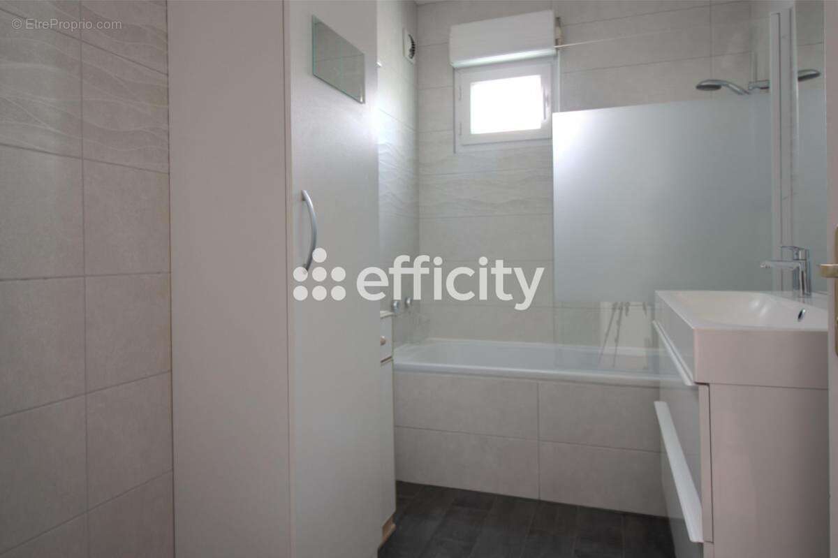 Appartement à CHELLES