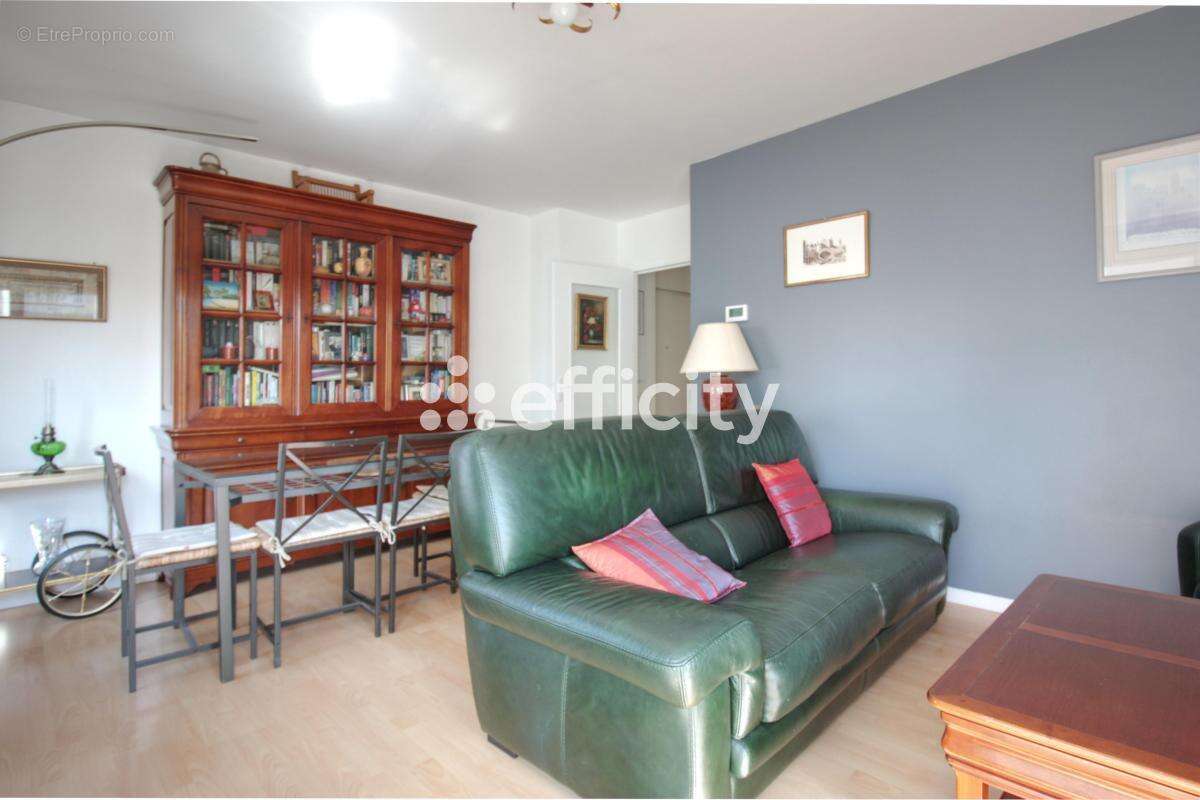 Appartement à CHELLES