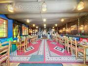 Commerce à MONTLOUIS-SUR-LOIRE