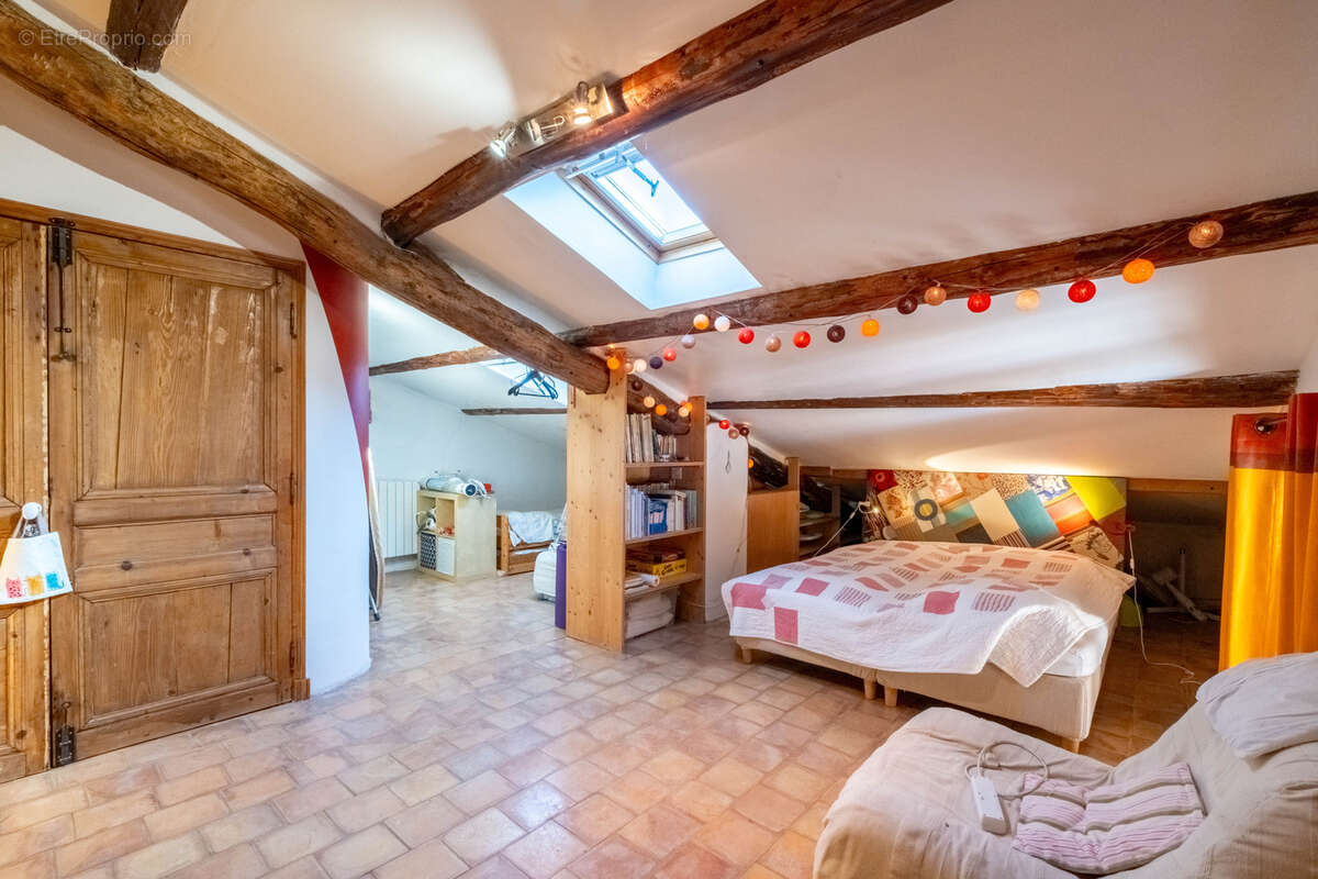 Maison à SAINT-MICHEL-D&#039;EUZET