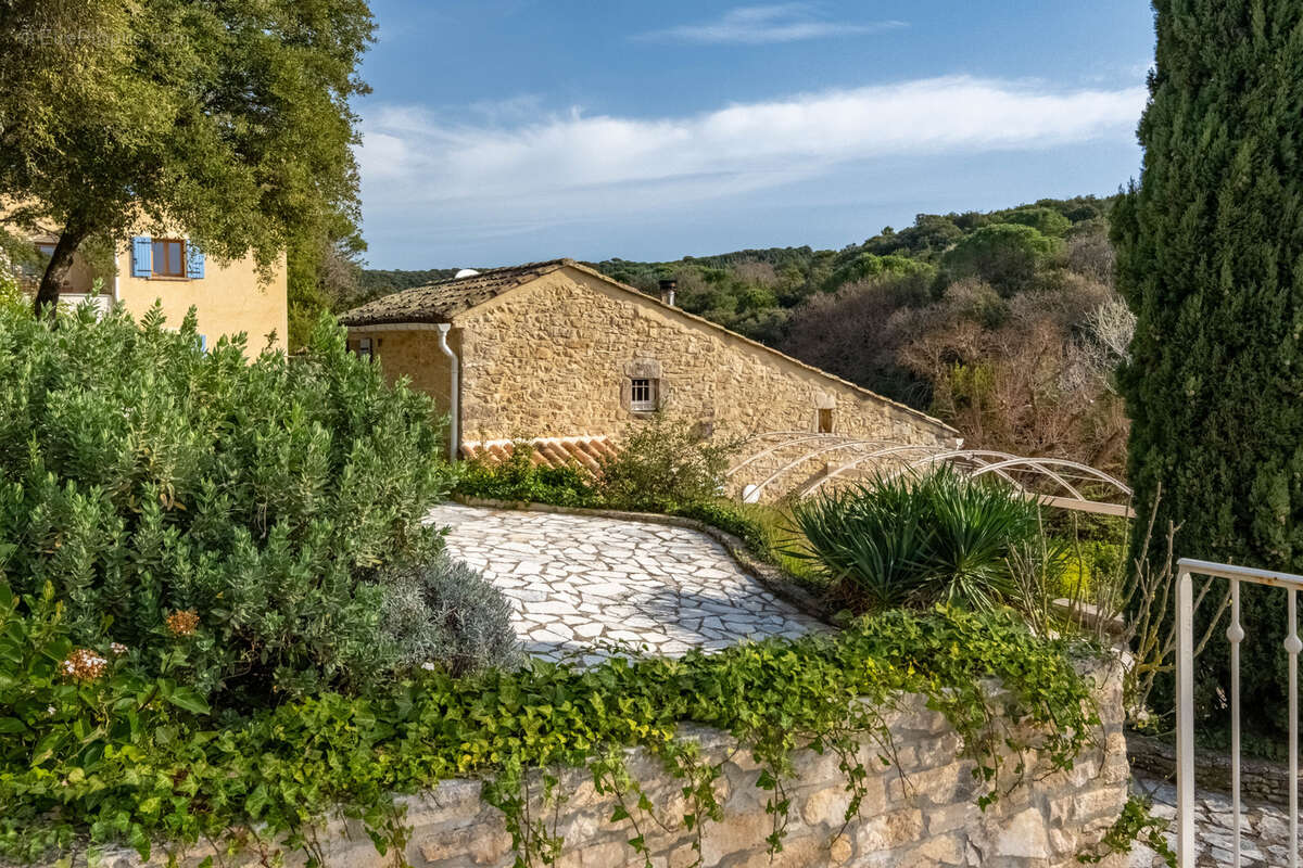 Maison à SAINT-MICHEL-D&#039;EUZET