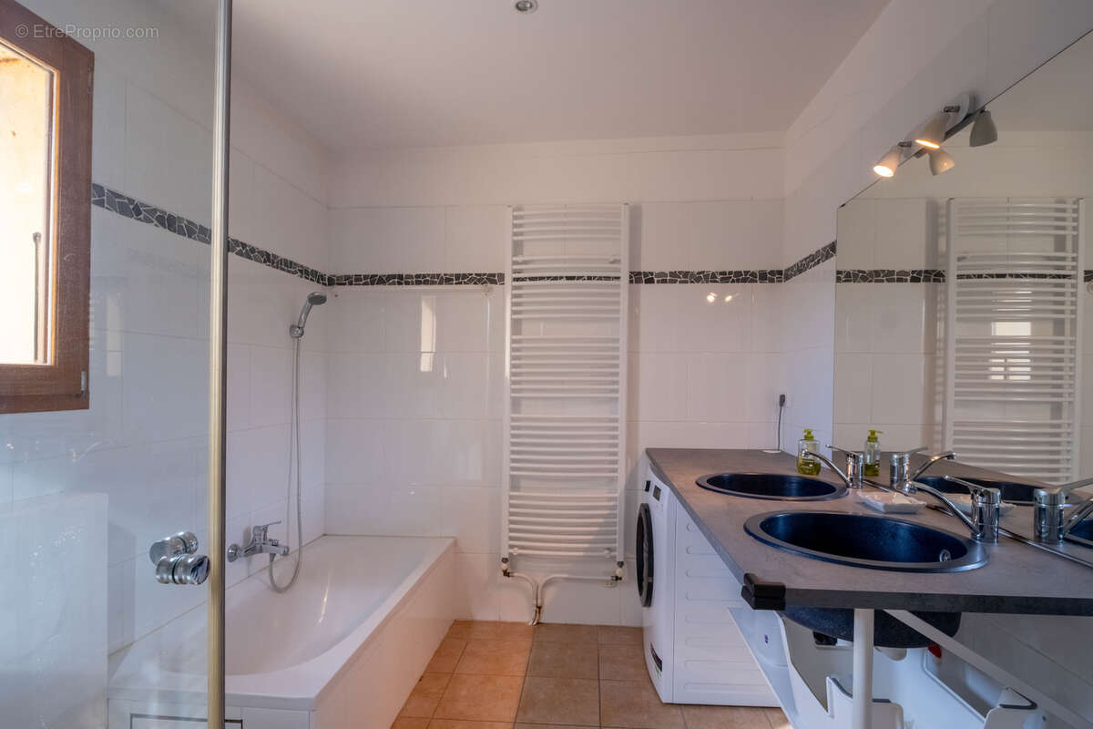 Maison à SAINT-MICHEL-D&#039;EUZET