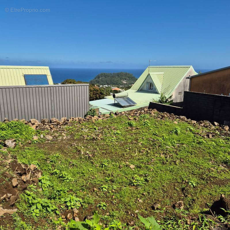 Terrain à SAINT-JOSEPH