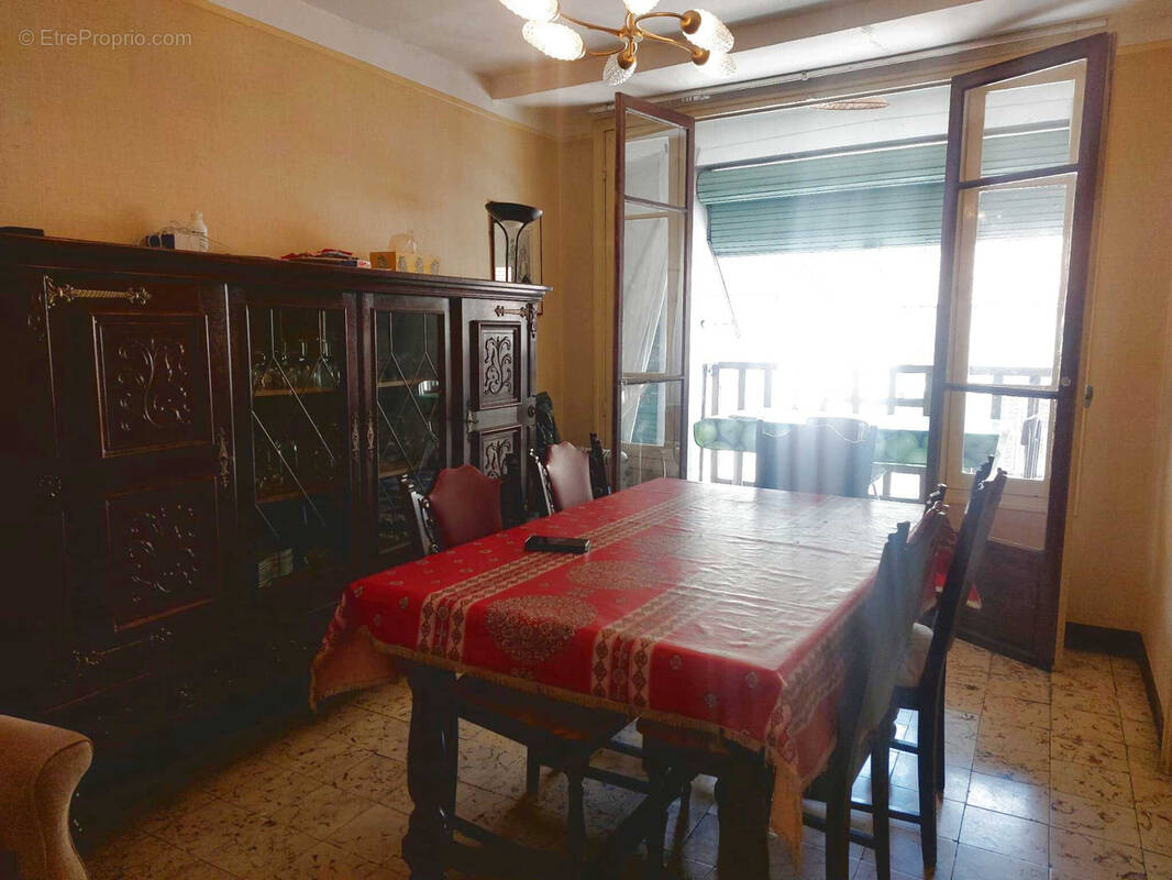 Appartement à BREIL-SUR-ROYA