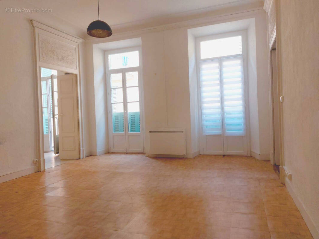 Appartement à BREIL-SUR-ROYA