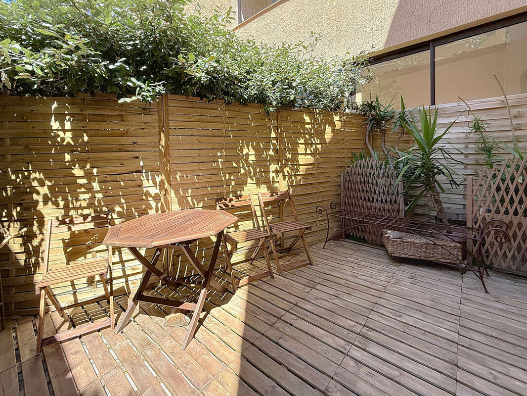 Appartement à SIX-FOURS-LES-PLAGES