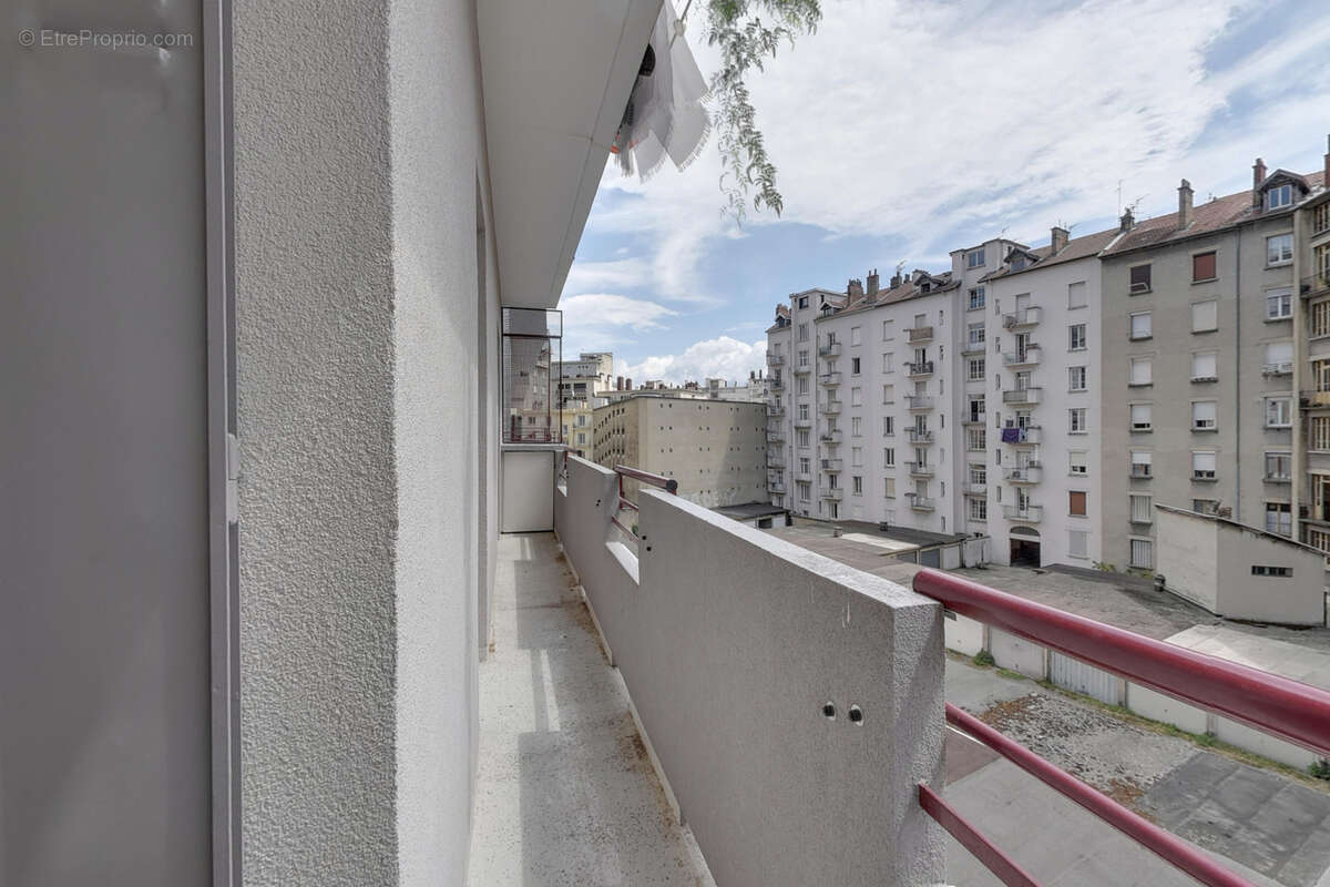 Appartement à GRENOBLE
