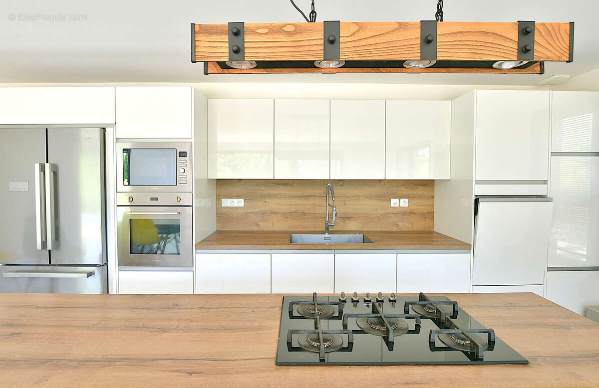 Maison à CARQUEIRANNE