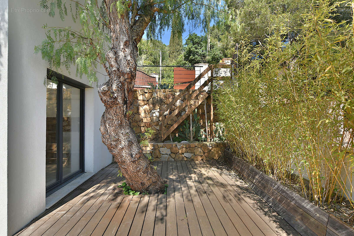 Maison à CARQUEIRANNE