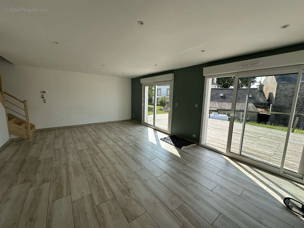 Maison à LA CHAPELLE-NEUVE