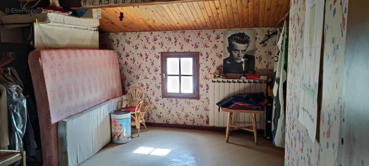 Maison à COURTHEZON