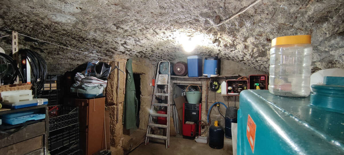 Maison à COURTHEZON