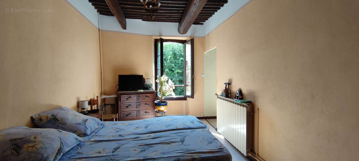 Maison à COURTHEZON