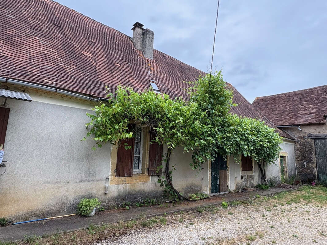 Maison à DUSSAC
