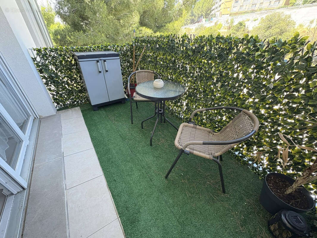 Appartement à PORT-DE-BOUC