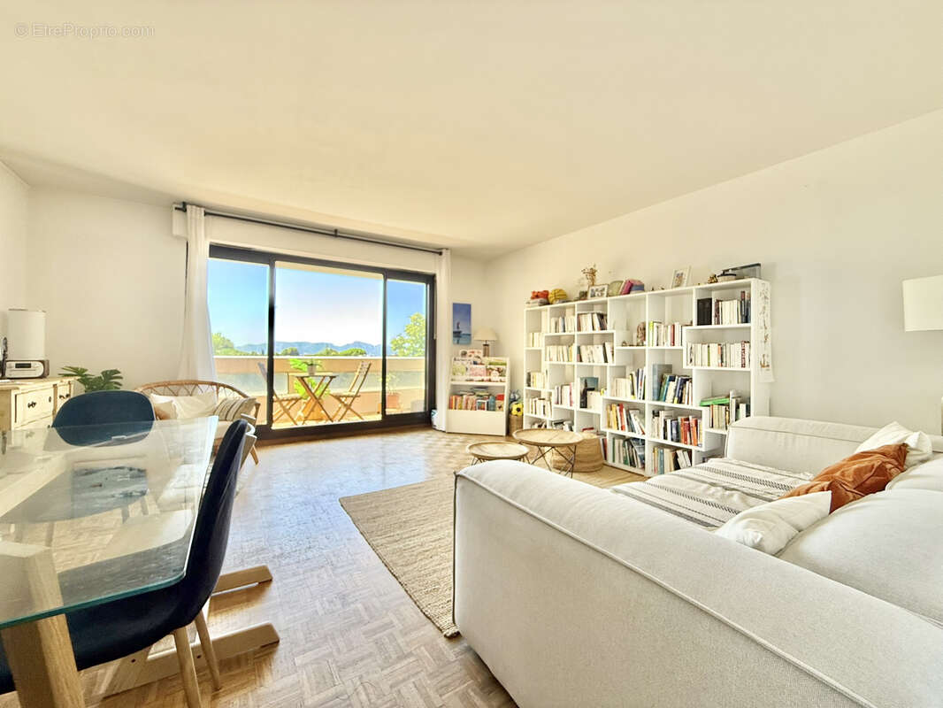 Appartement à MARSEILLE-12E