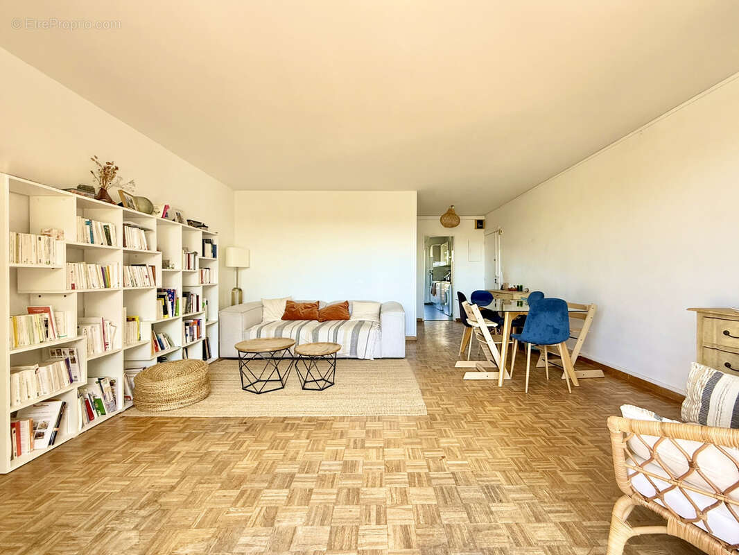 Appartement à MARSEILLE-12E