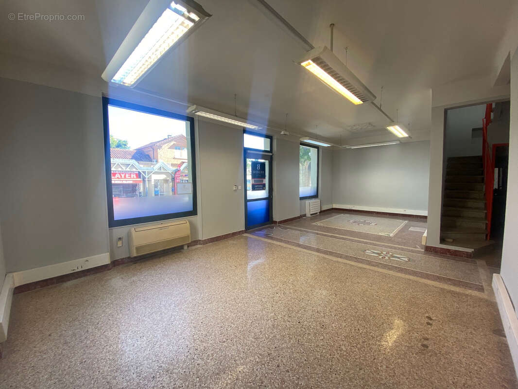 Commerce à CARPENTRAS