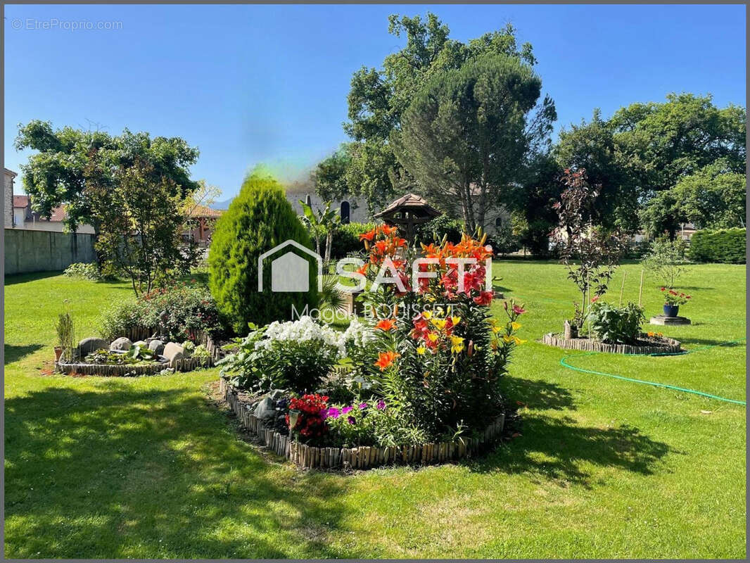 Maison à ESTANCARBON