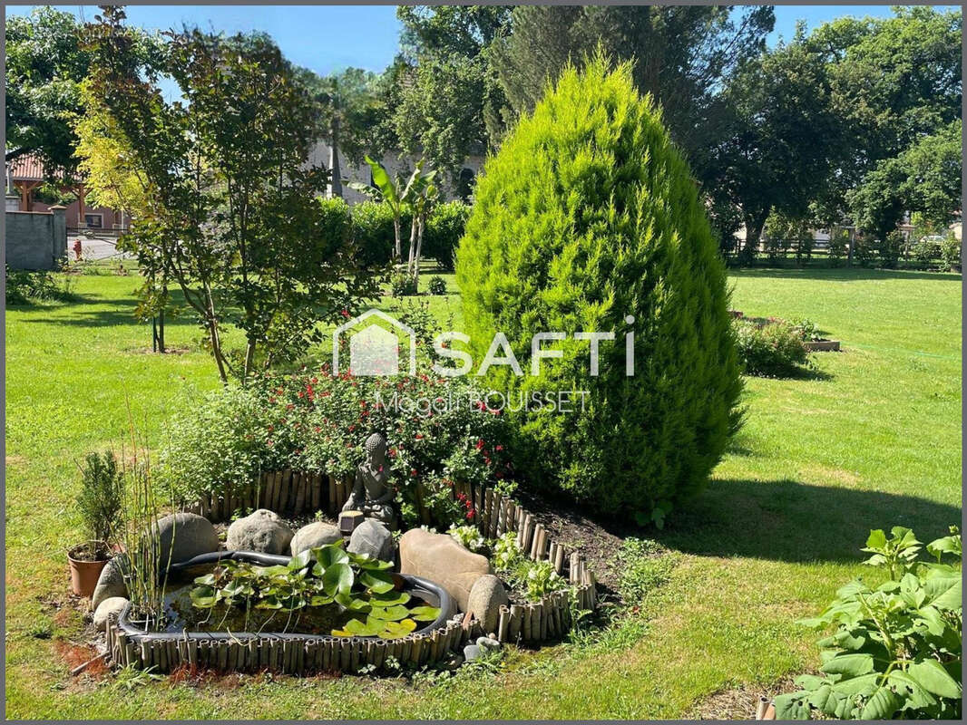 Maison à ESTANCARBON