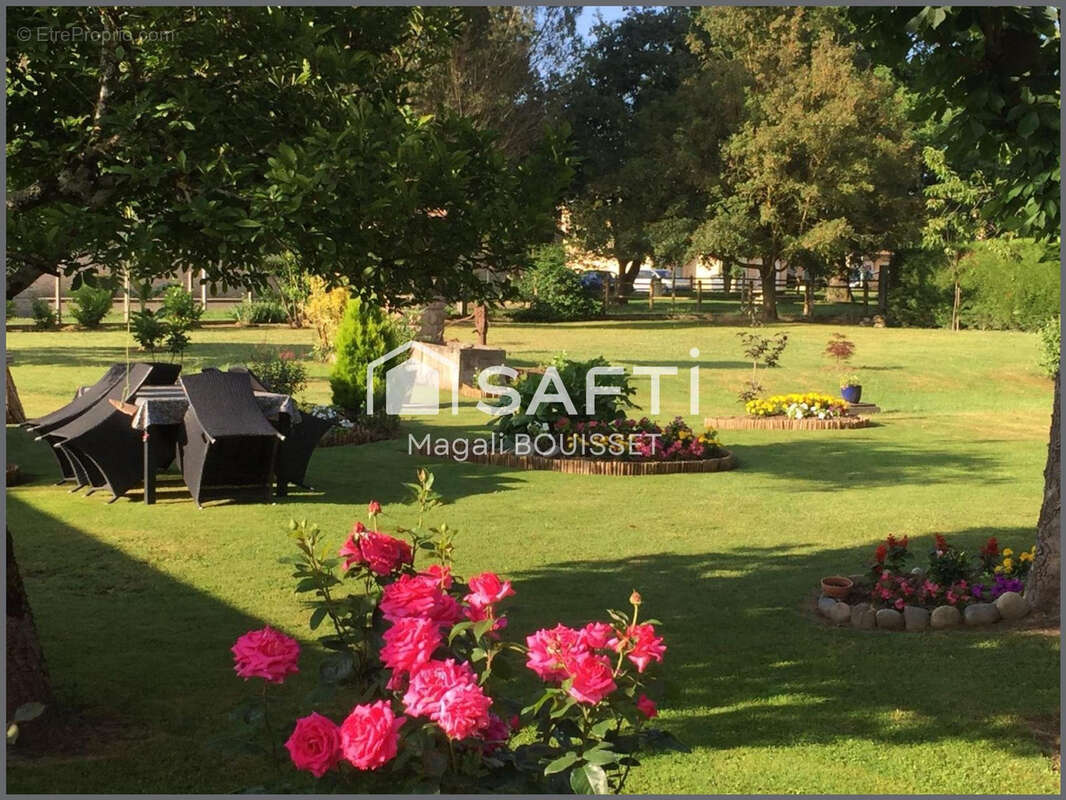 Maison à ESTANCARBON