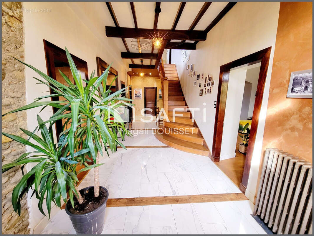 Maison à ESTANCARBON