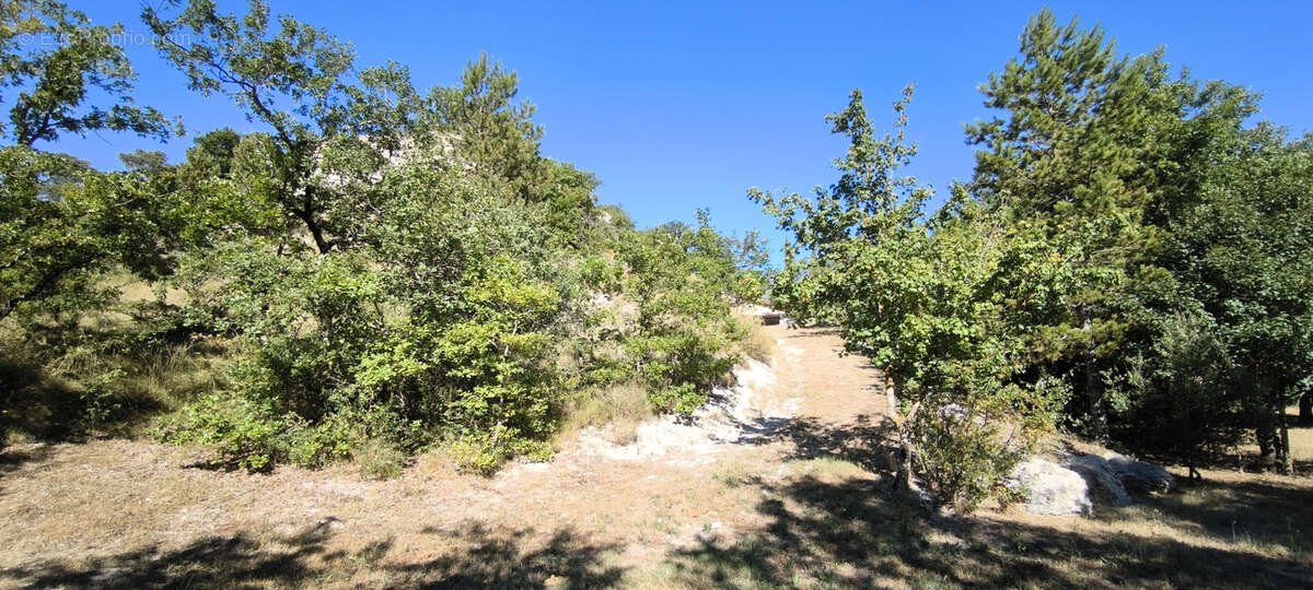 Maison à LA ROCHE-SUR-GRANE