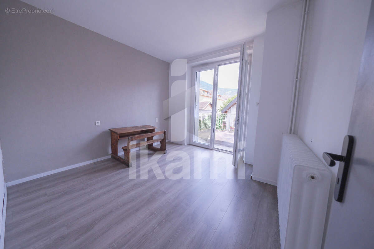 Appartement à NOVALAISE