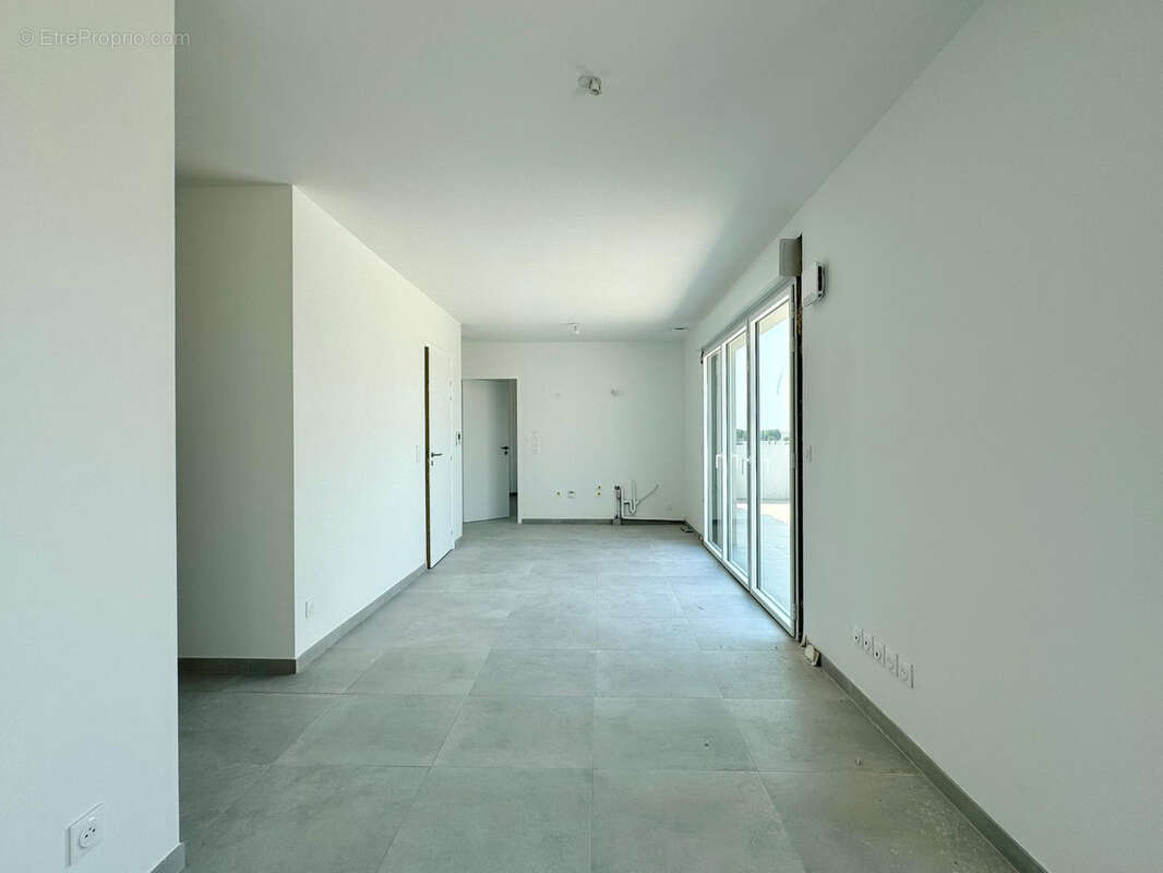 Appartement à PUGET-SUR-ARGENS