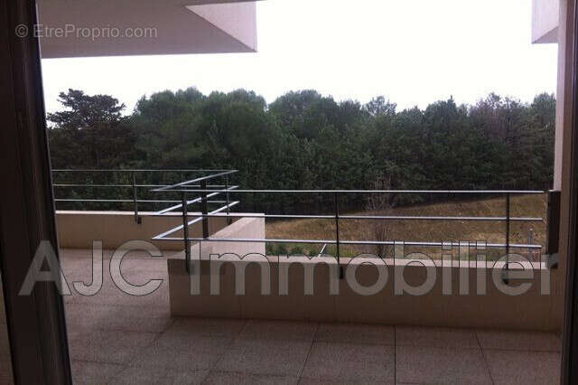 Appartement à JUVIGNAC