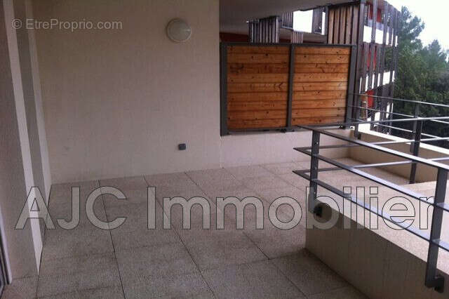 Appartement à JUVIGNAC