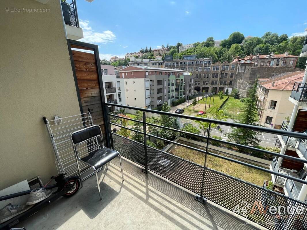 Appartement à SAINT-ETIENNE