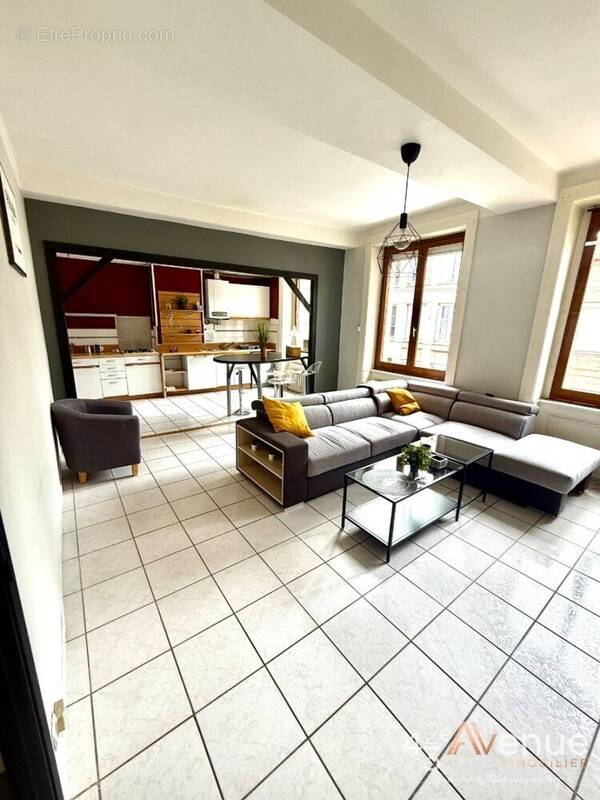 Appartement à SAINT-ETIENNE