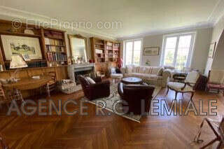 Maison à MAISONS-LAFFITTE