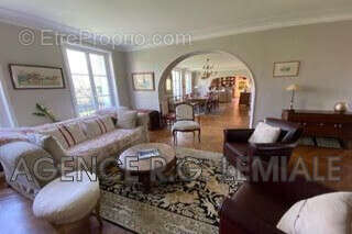 Maison à MAISONS-LAFFITTE