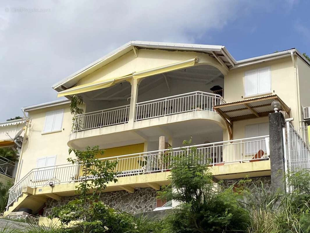 Appartement à LES TROIS-ILETS